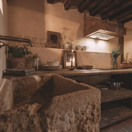Borgo Di Sotto Tuscany - Luxury Holiday home Montefollonico